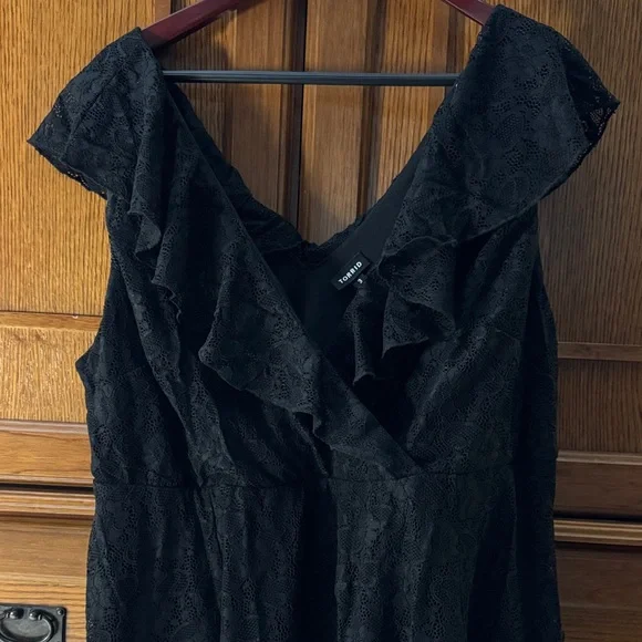 EUC Torrid Elegant Black Ruffle Midi Skater Dress size 3 LBD Little Black Dress - Picture 1 of 9